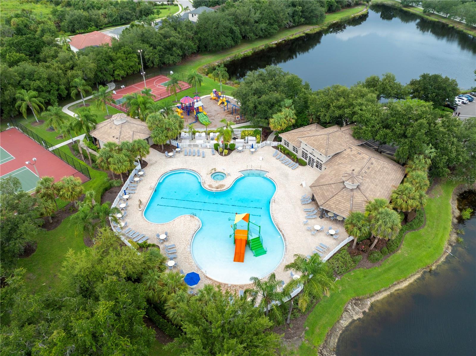 12709 PENGUIN DR — photo 56