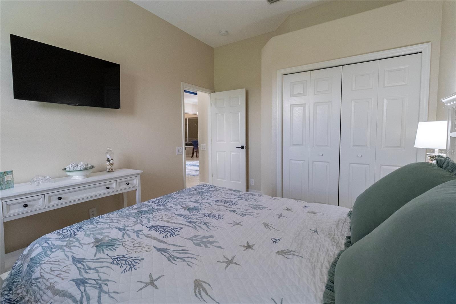 12709 PENGUIN DR — photo 35