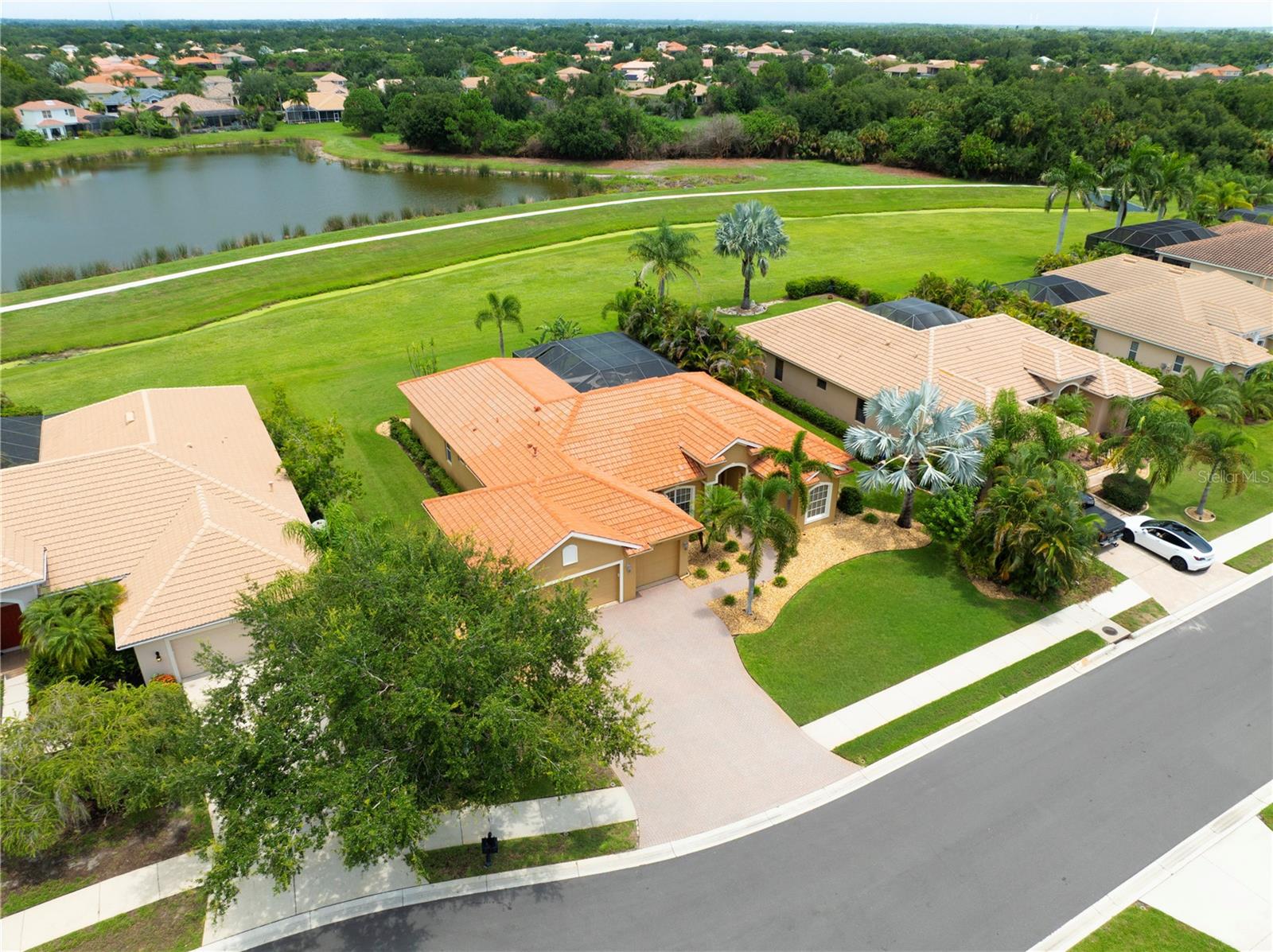 12709 PENGUIN DR — photo 5