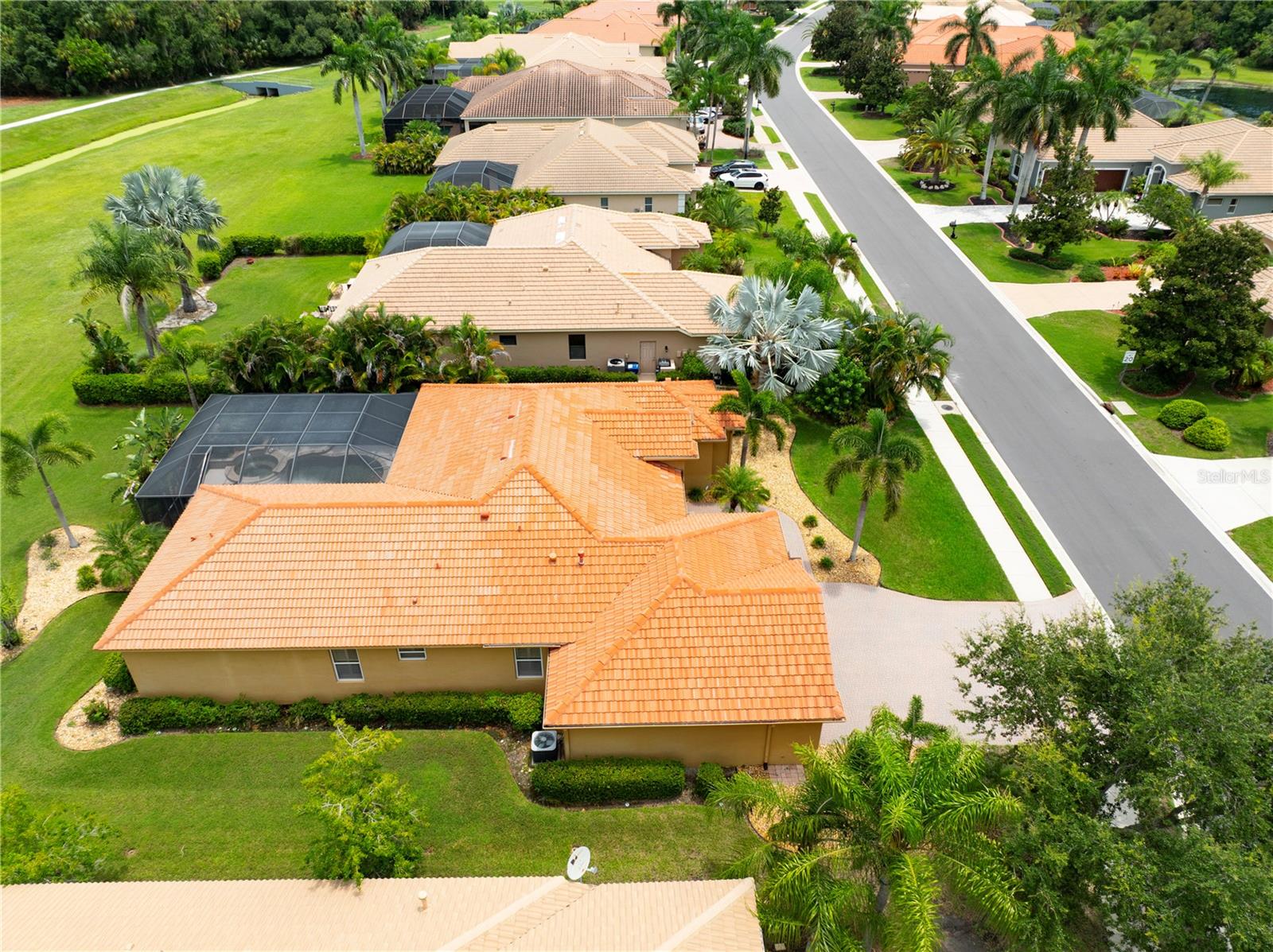 12709 PENGUIN DR — photo 6
