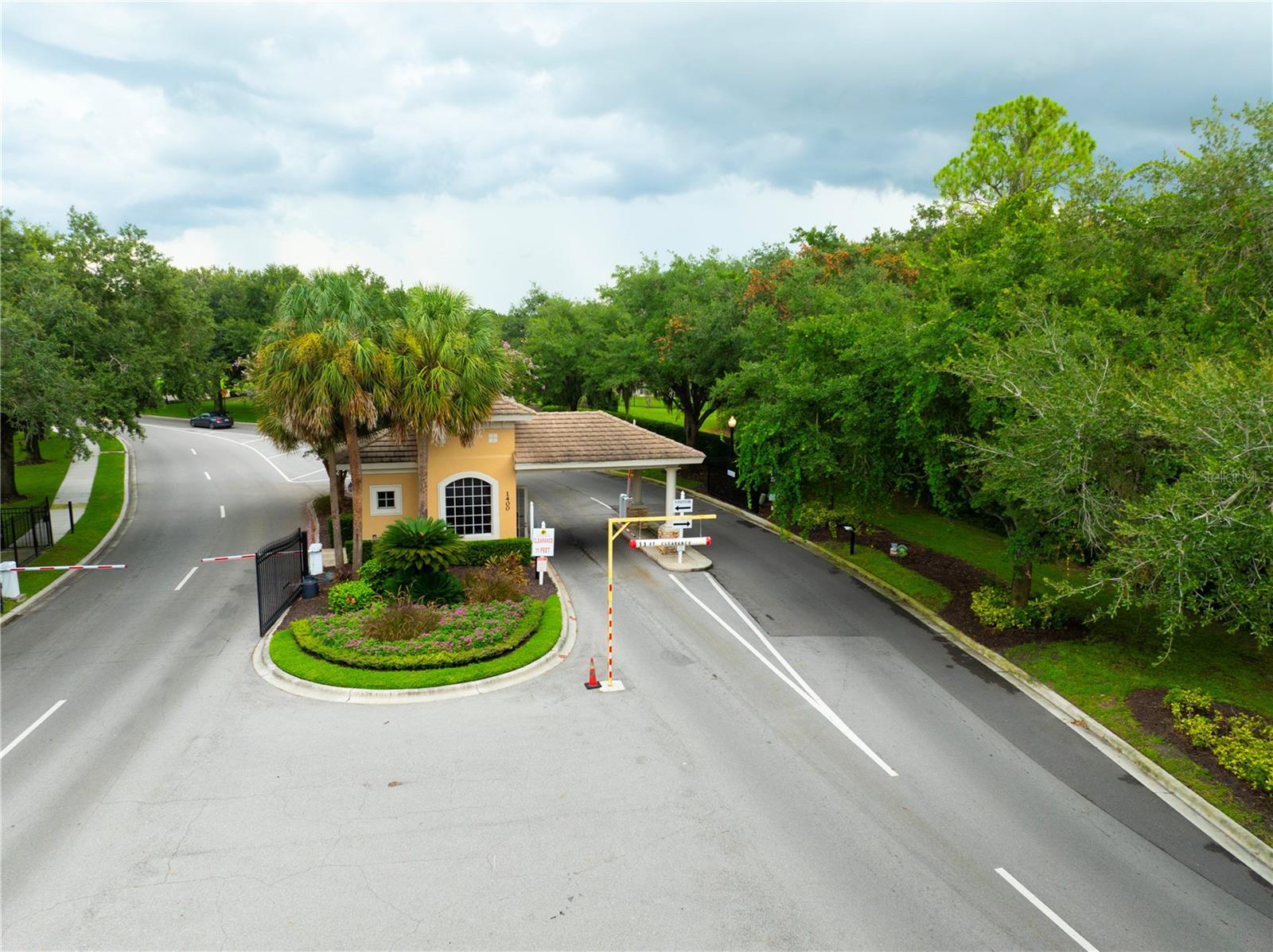 12709 PENGUIN DR — photo 53
