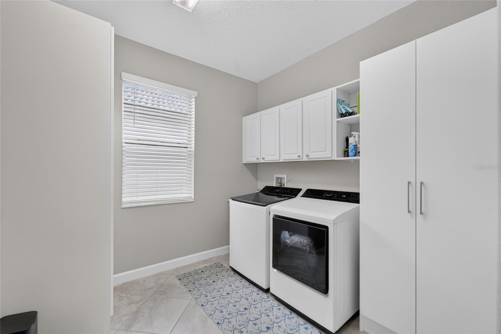 16817 WHISPER ELM ST — photo 36