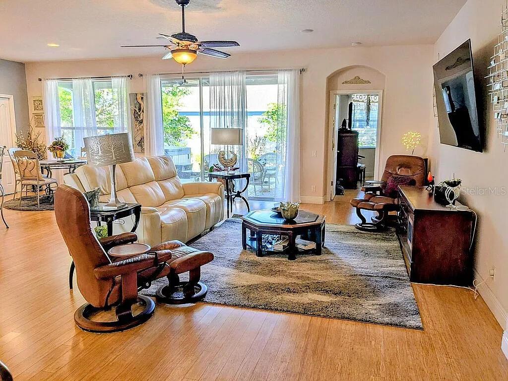14530 BALLOCH DR — photo 32
