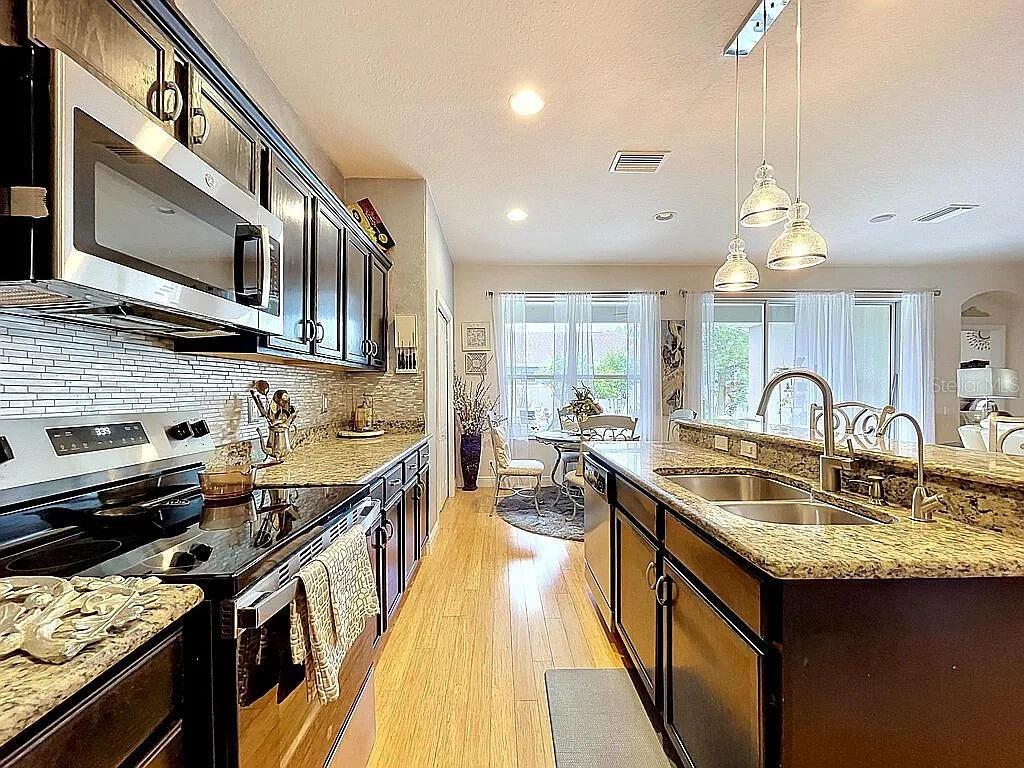 14530 BALLOCH DR — photo 38