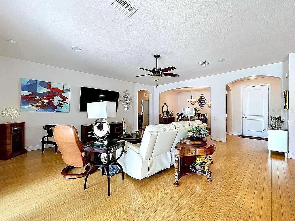 14530 BALLOCH DR — photo 45