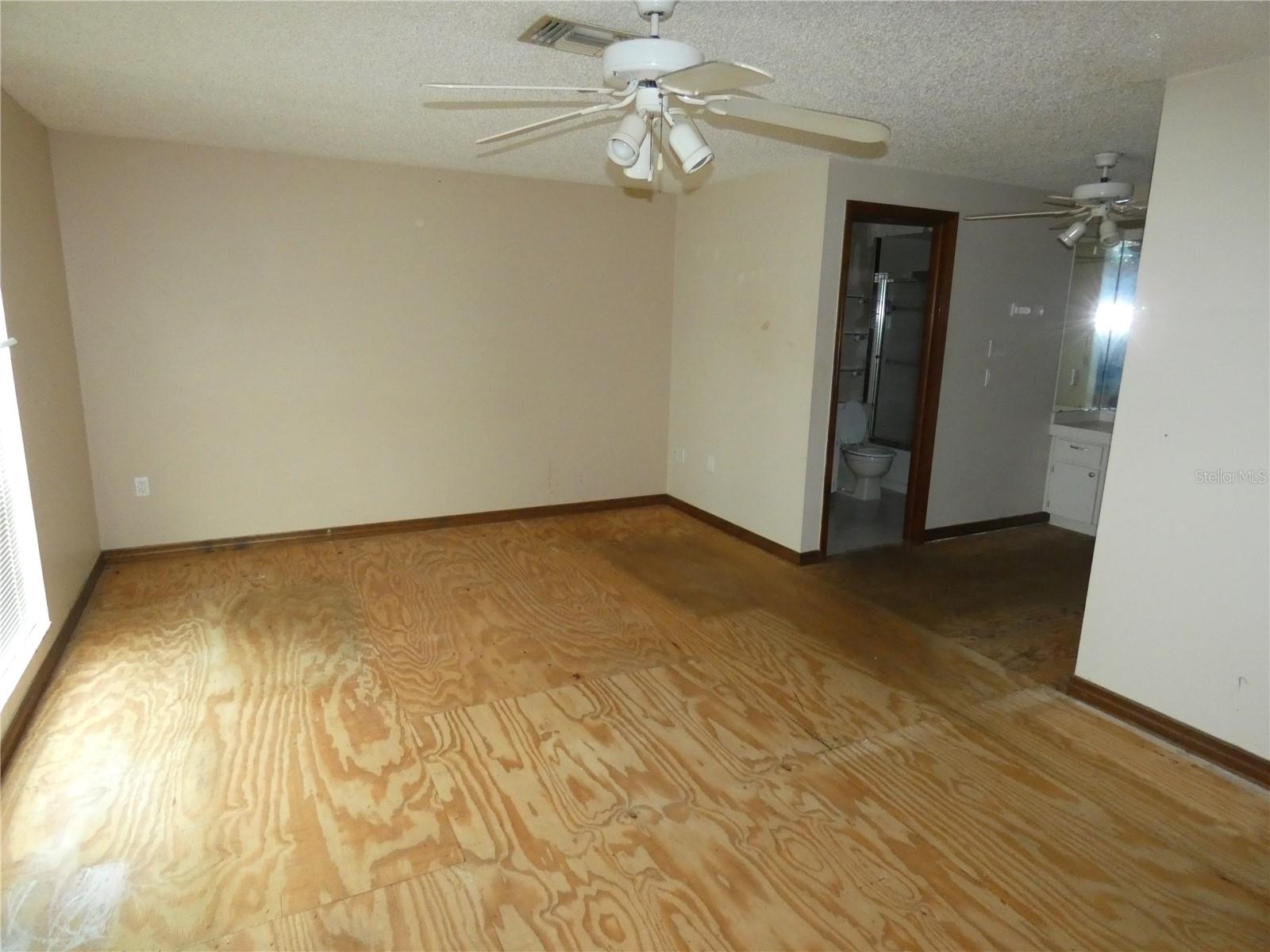 6730 BEACH BLVD — photo 15