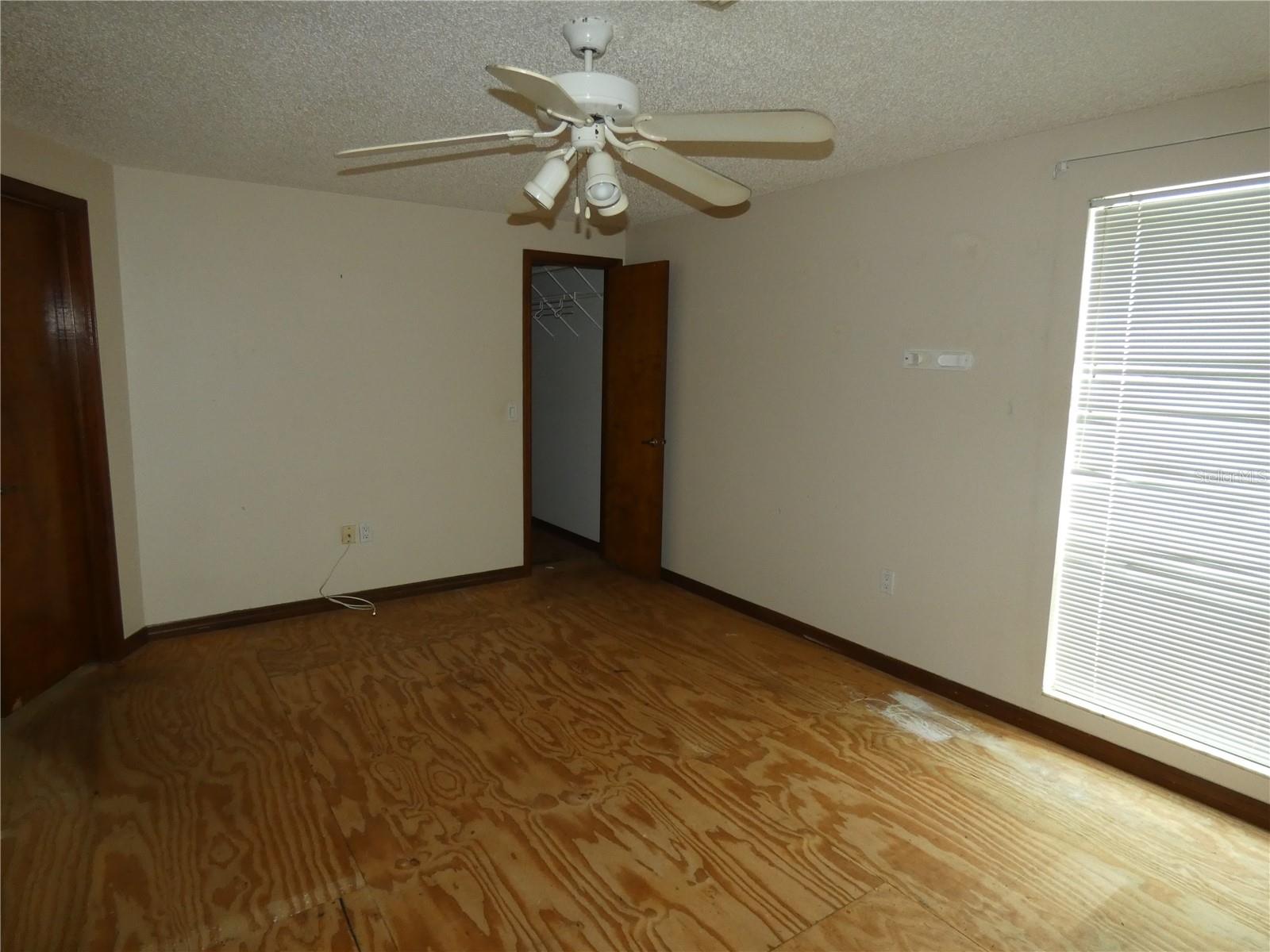 6730 BEACH BLVD — photo 24