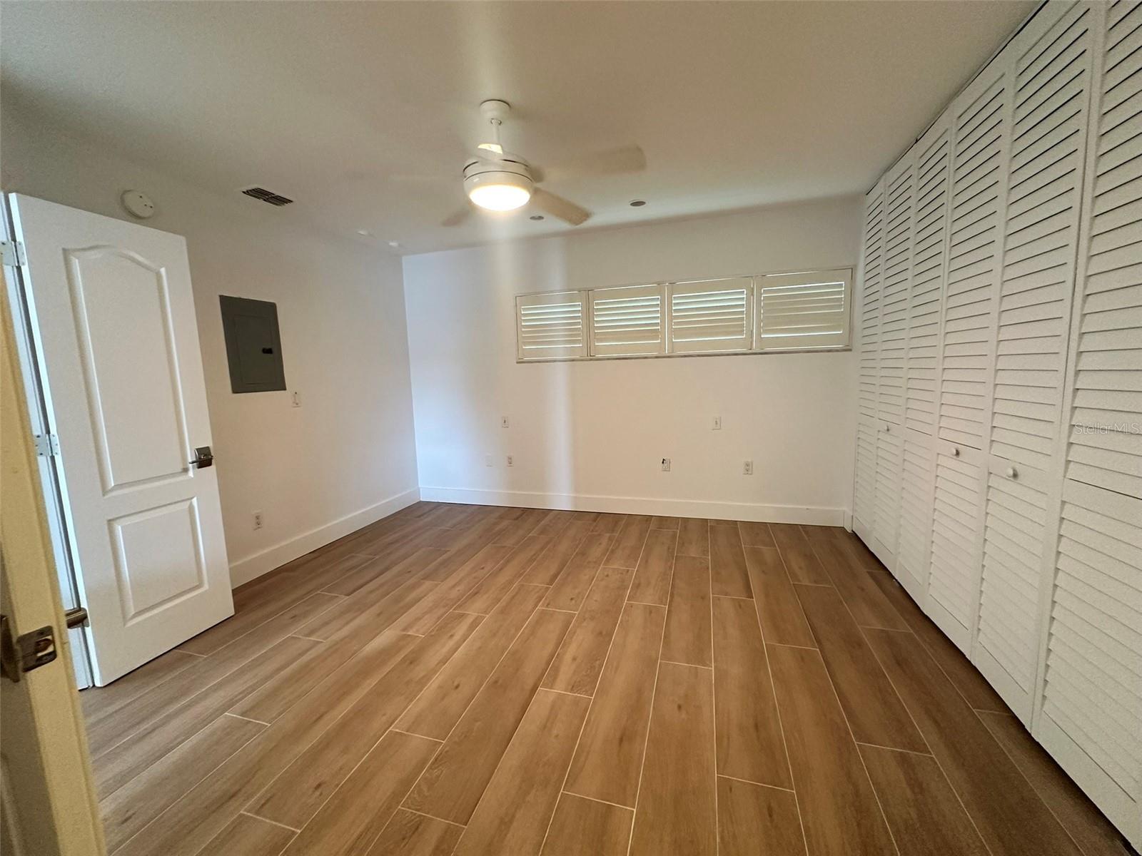 400 LARBOARD WAY #105 — photo 11