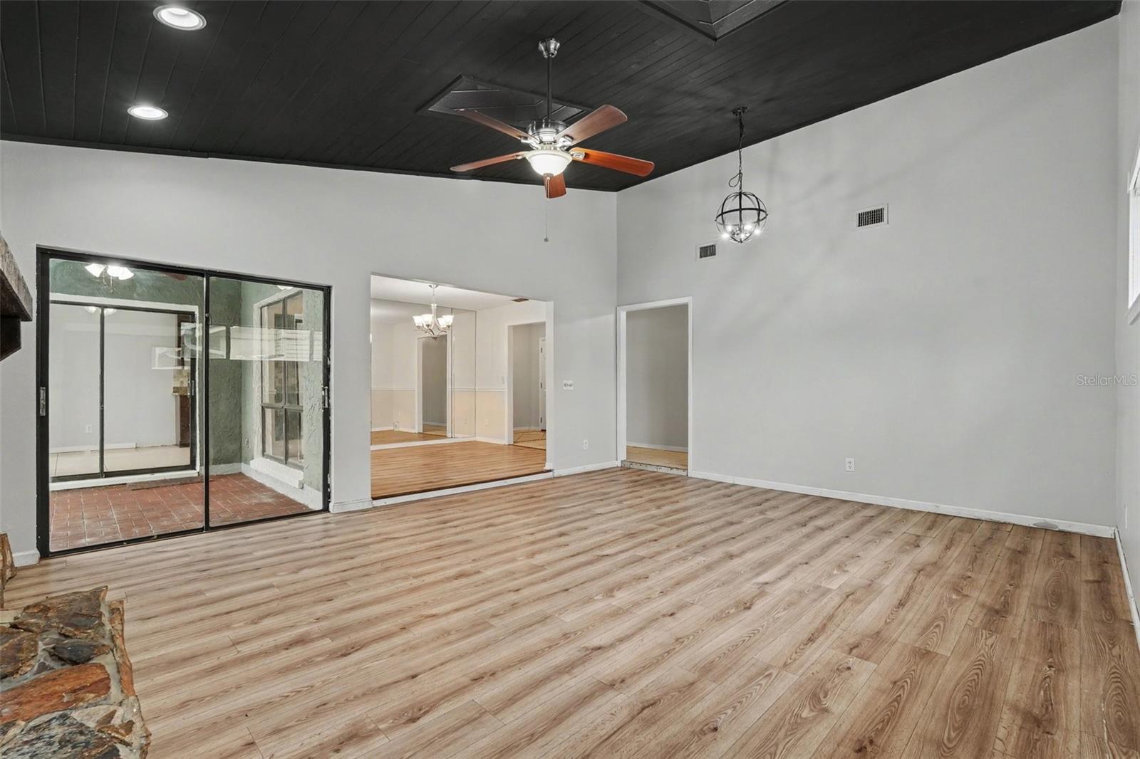 10906 AUTUMN OAK PL — photo 7