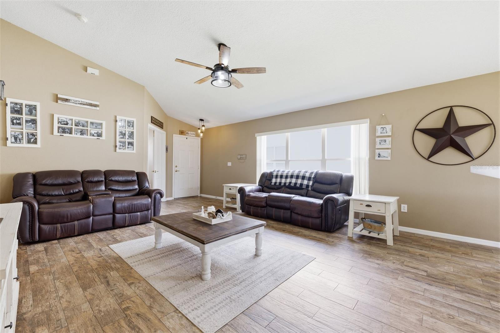 23814 CORAL RIDGE LN — photo 4