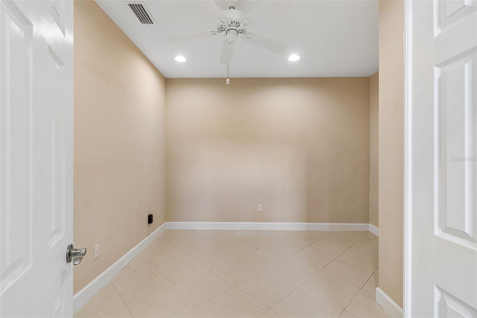 2304 OAKLEY GREEN DR #61 — photo 11