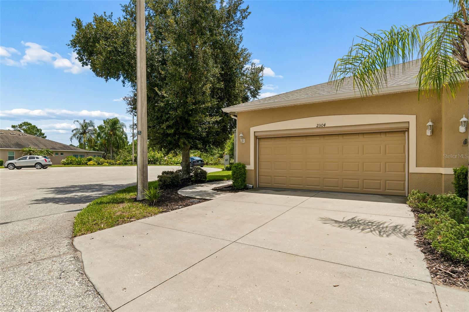 2304 OAKLEY GREEN DR #61 — photo 6