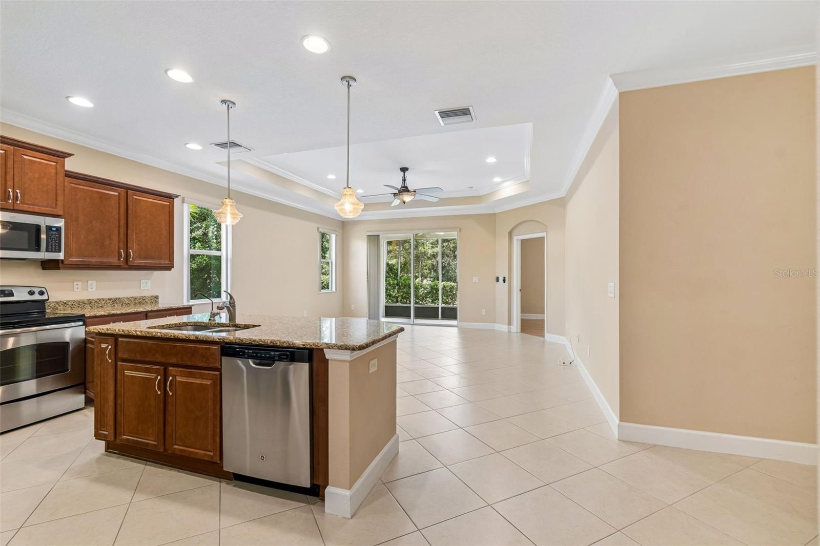 2304 OAKLEY GREEN DR #61 — photo 23