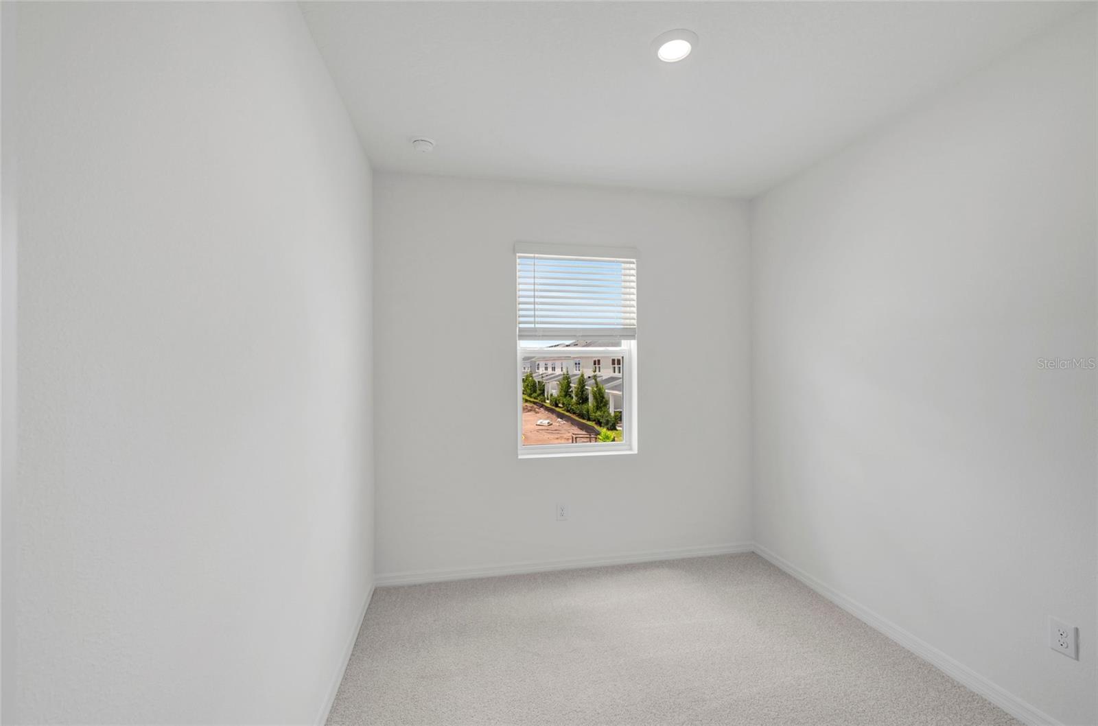 6416 JENSEN VIEW AVE — photo 18
