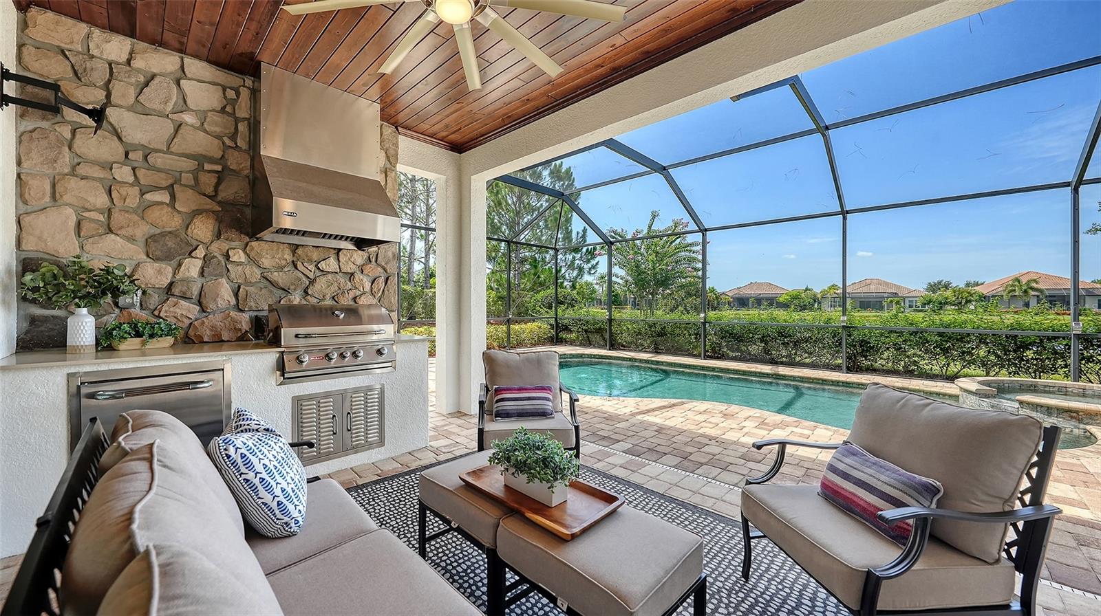 7005 WHITTLEBURY TRL — photo 40