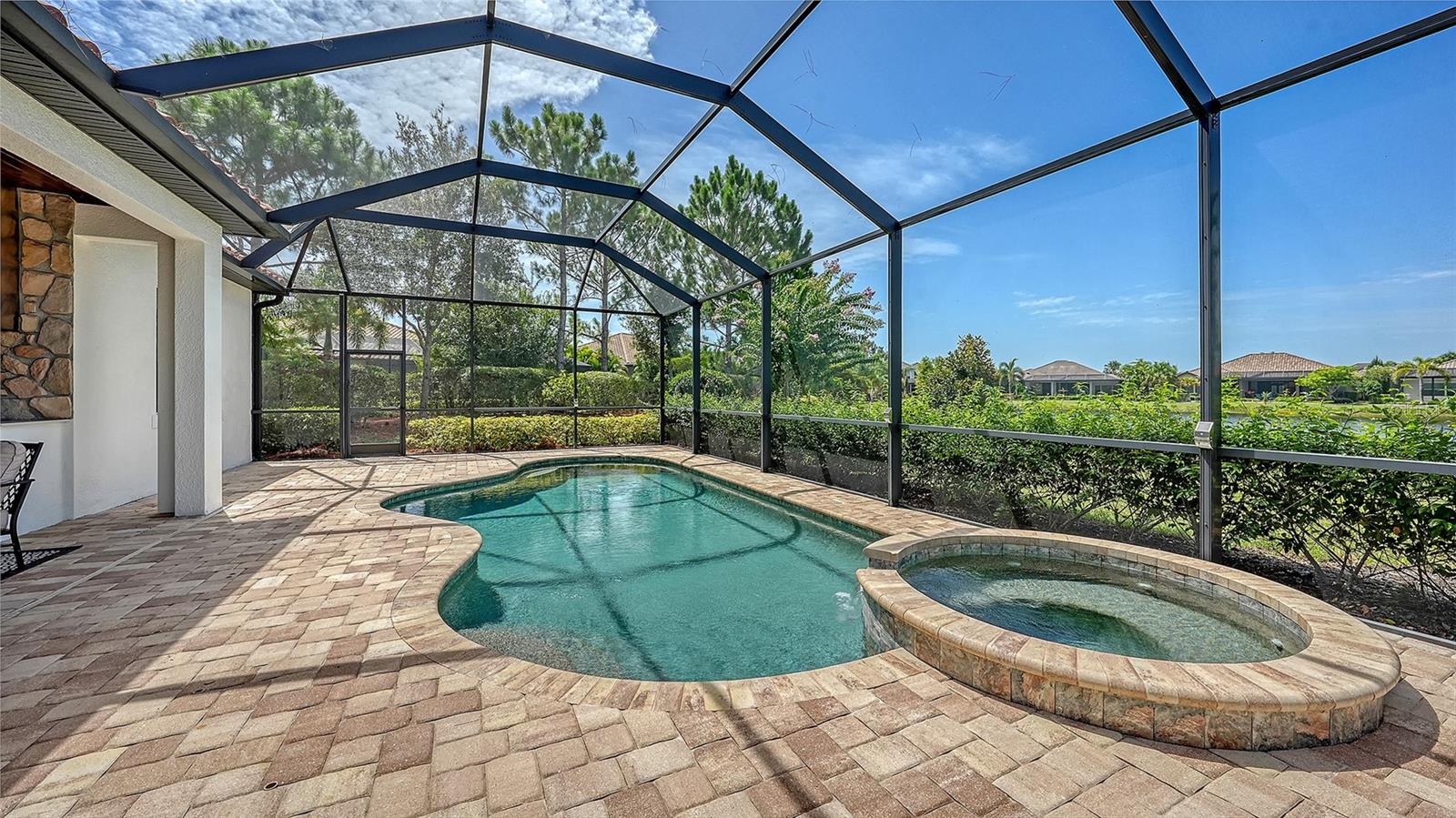 7005 WHITTLEBURY TRL — photo 46