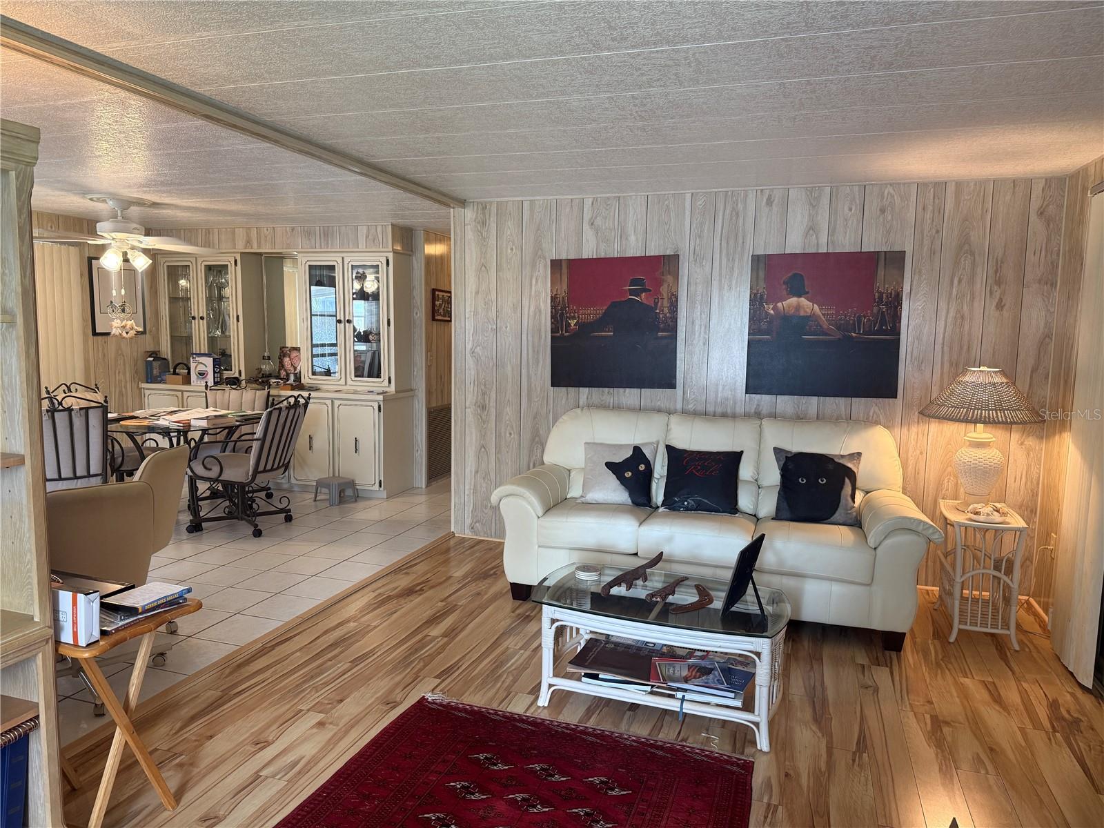 5640 FORSYTHIA RD — photo 3