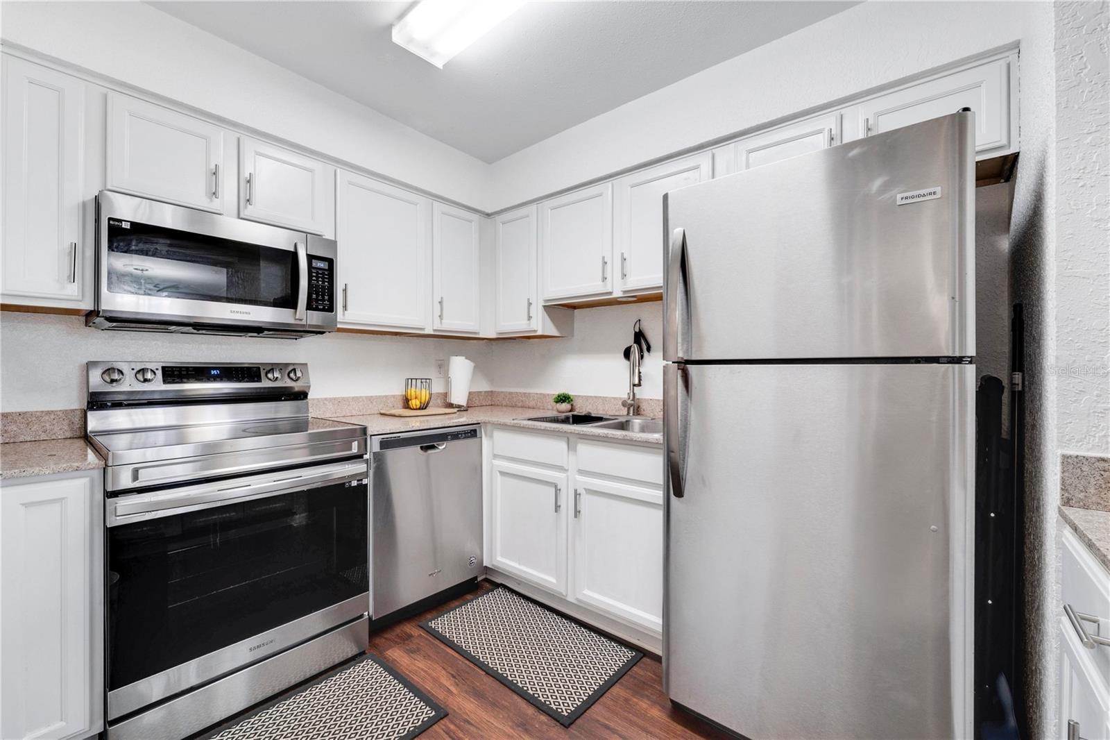 654 HAVEN PL #654 — photo 7