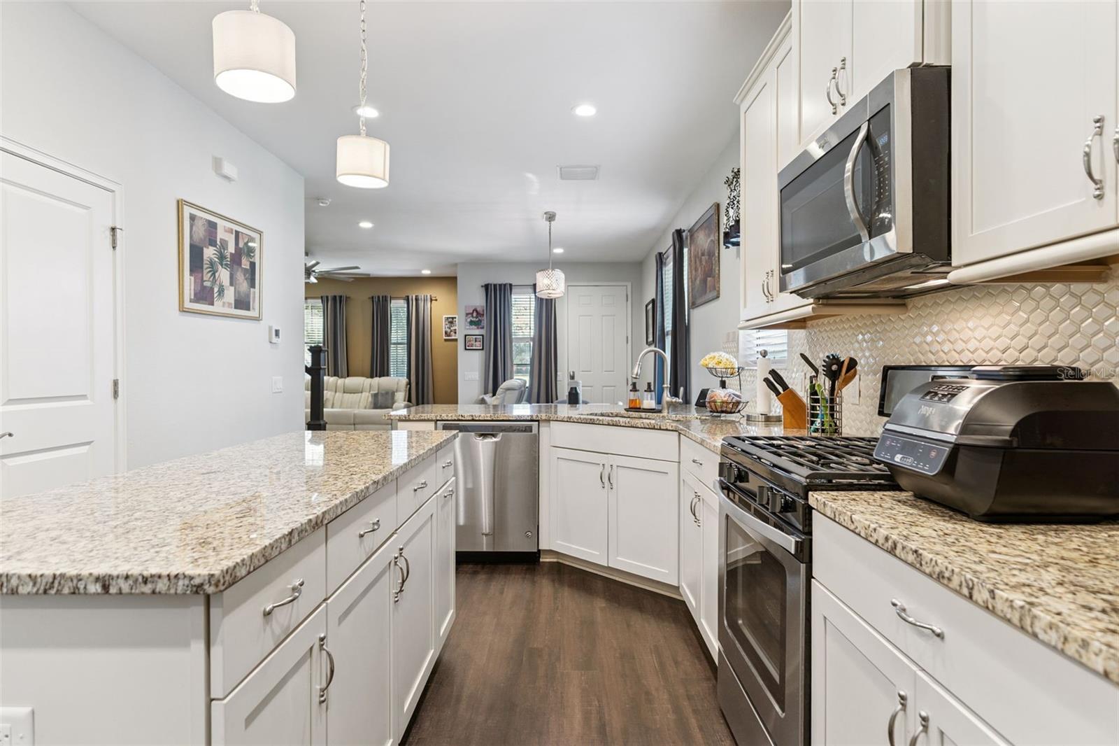 5714 COLONY GLEN RD — photo 10