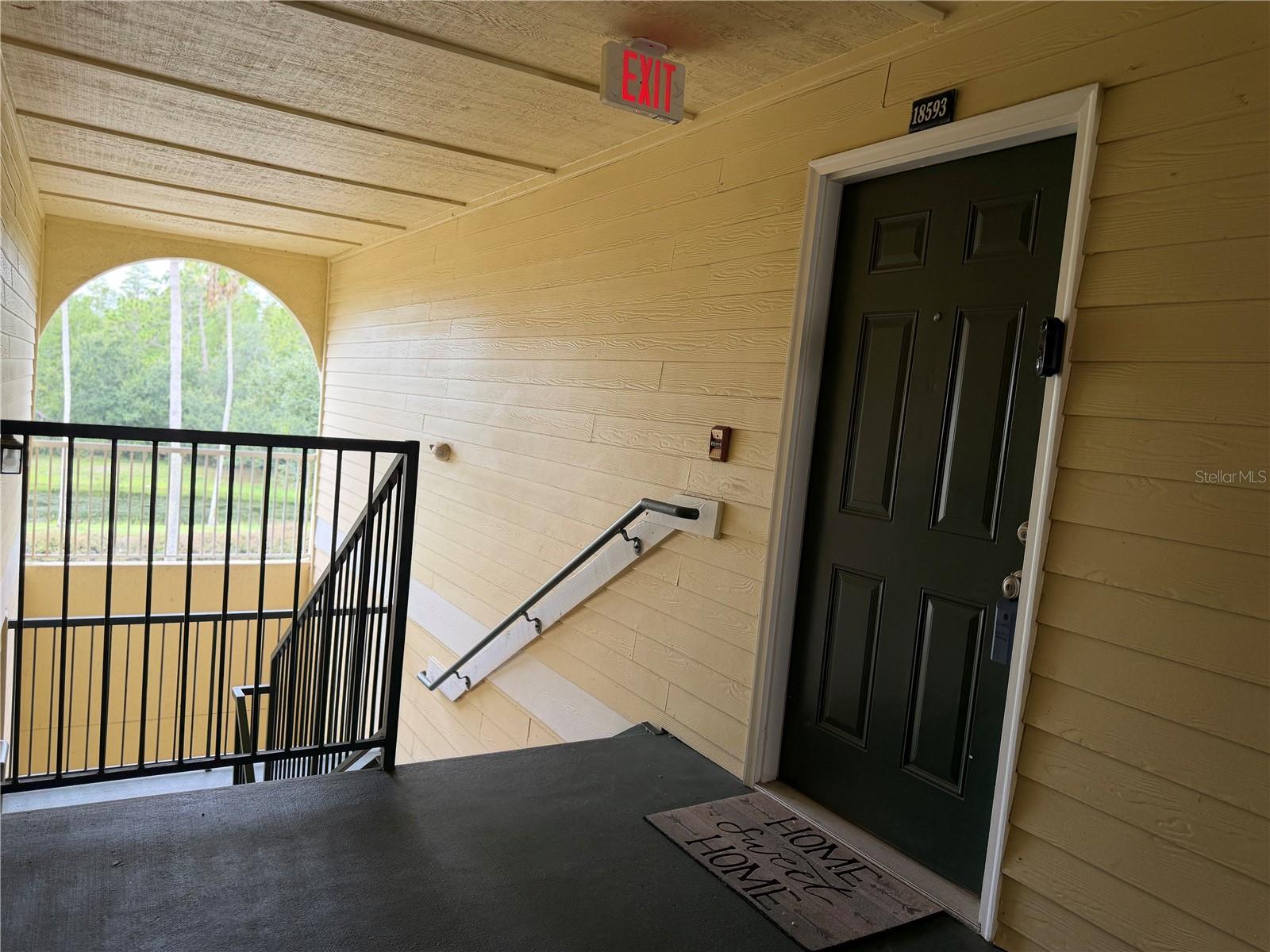 18593 BRIDLE CLUB DR — photo 2
