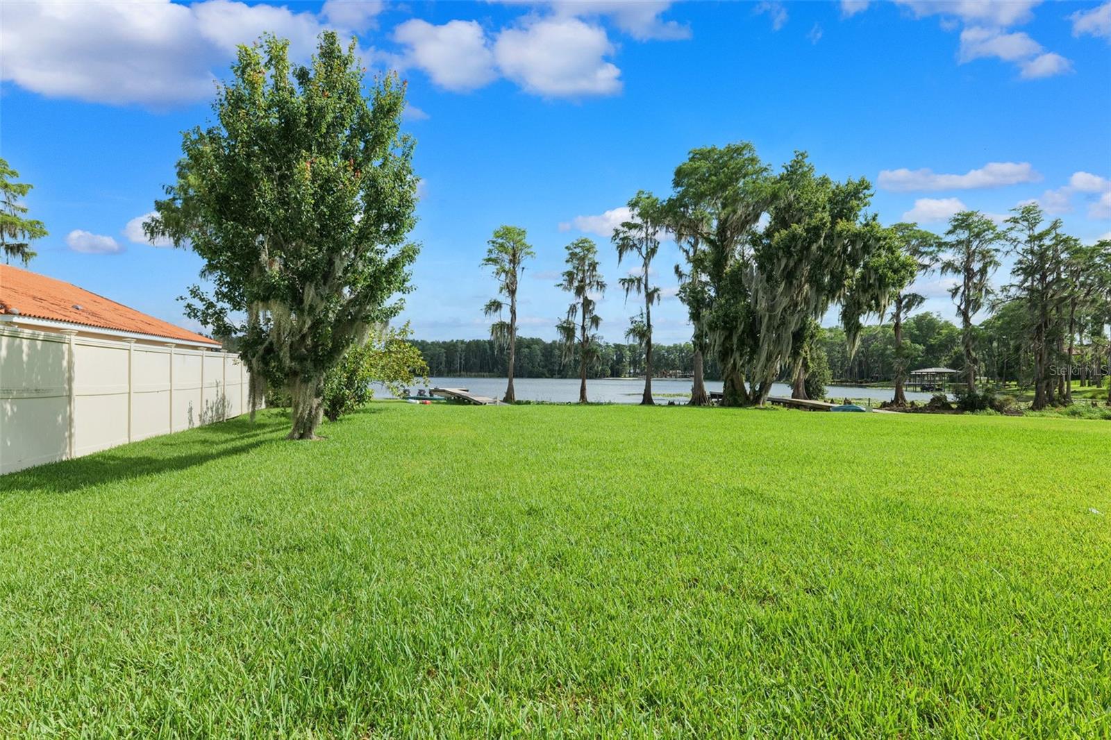 5167 LAKECASTLE DR — photo 47