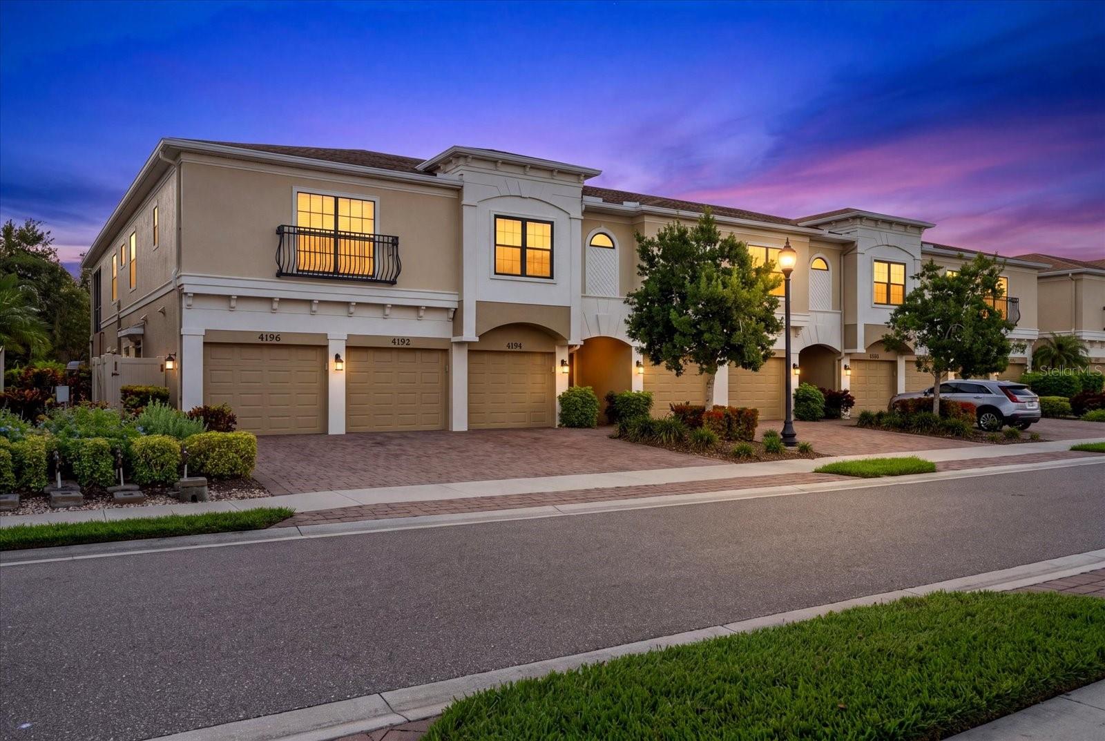 4190 OVERTURE CIR #511 — photo 33