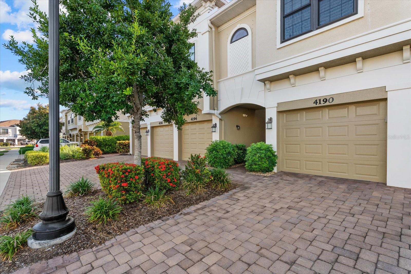 4190 OVERTURE CIR #511 — photo 31
