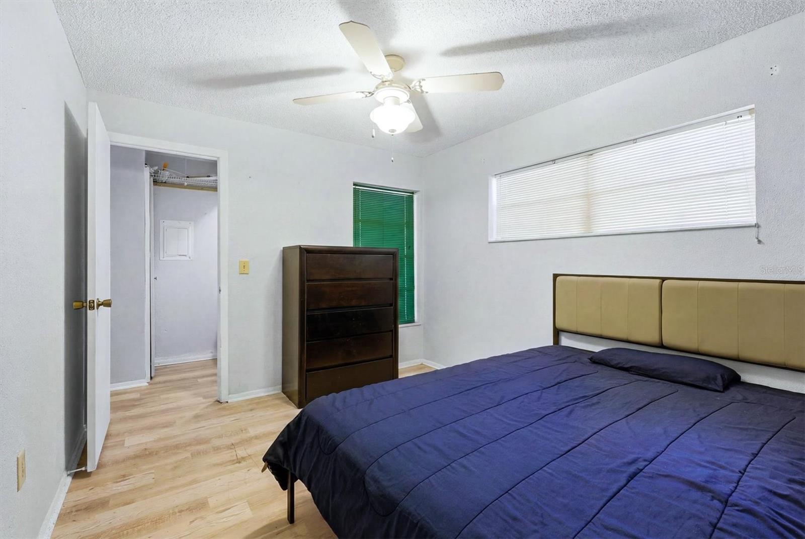 5063 VILLAGE GARDENS DR #9 — photo 19