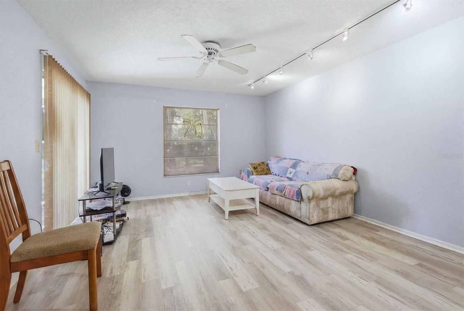 5063 VILLAGE GARDENS DR #9 — photo 7