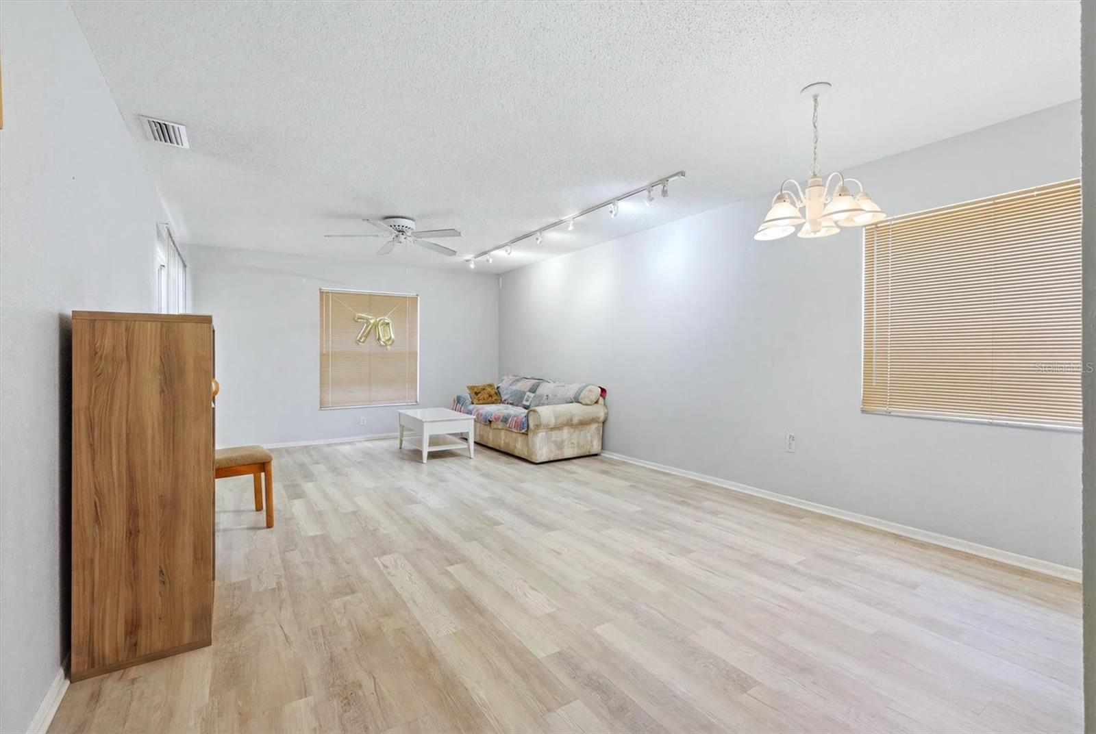 5063 VILLAGE GARDENS DR #9 — photo 6