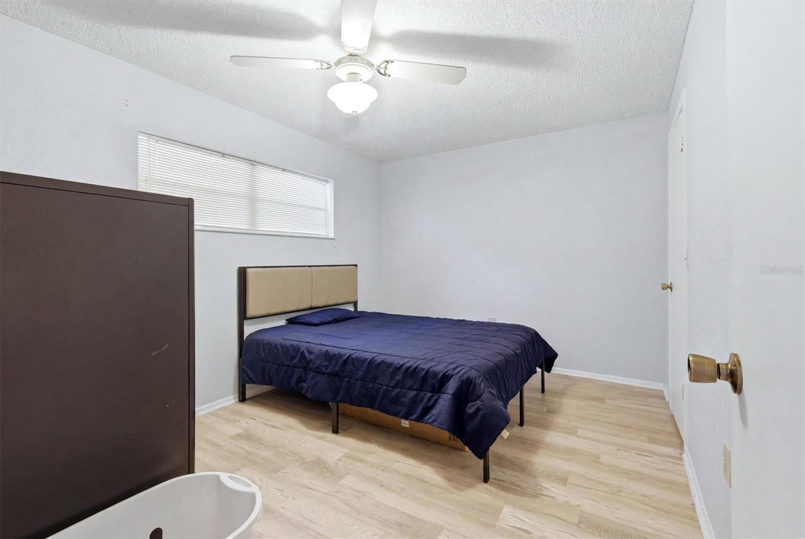 5063 VILLAGE GARDENS DR #9 — photo 18