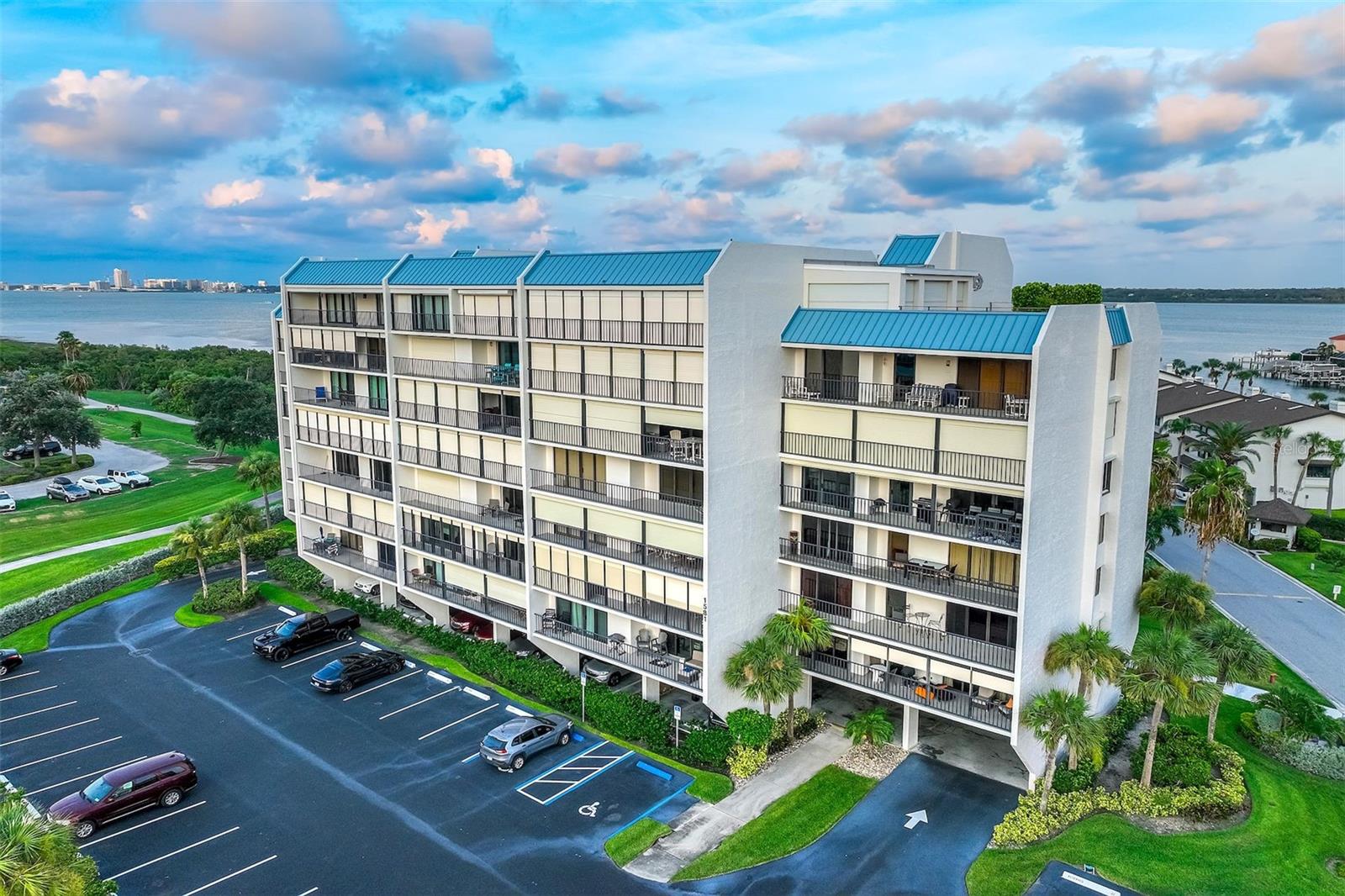 1581 GULF BLVD #203N — photo 3