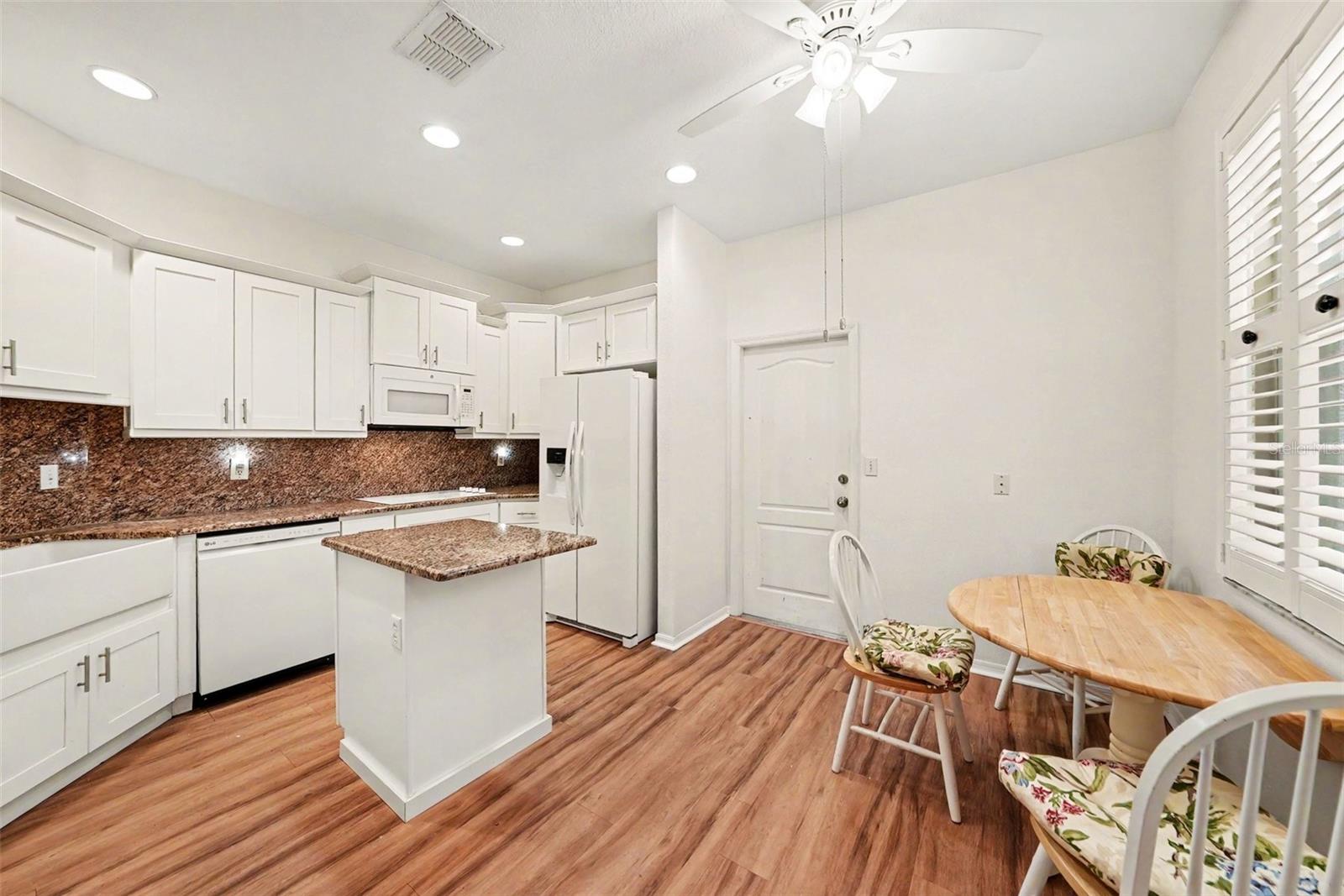 1050 STARKEY RD #2403 — photo 5