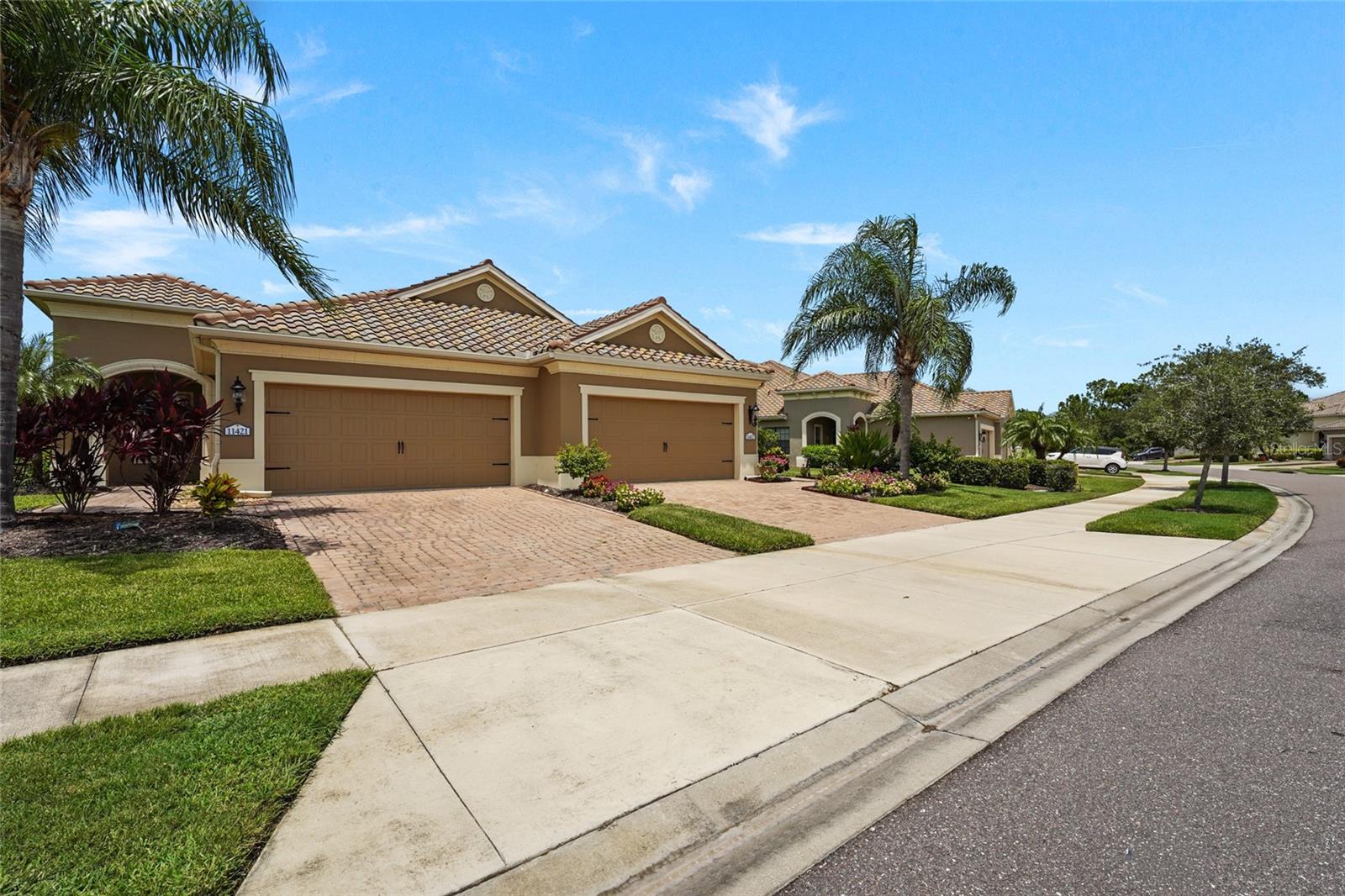 11417 OKALOOSA DR — photo 57