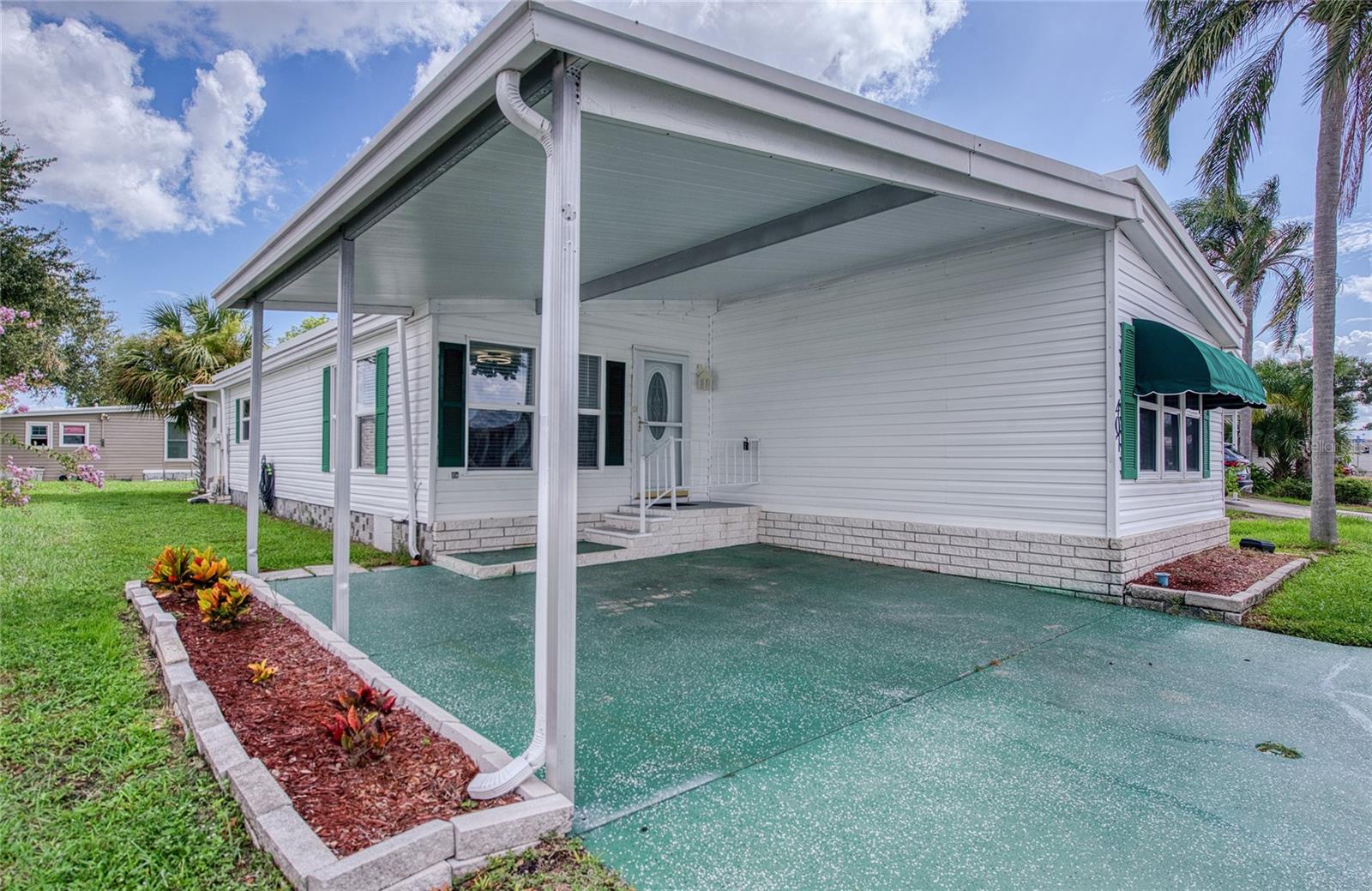 407 DOLPHIN DR S — photo 30