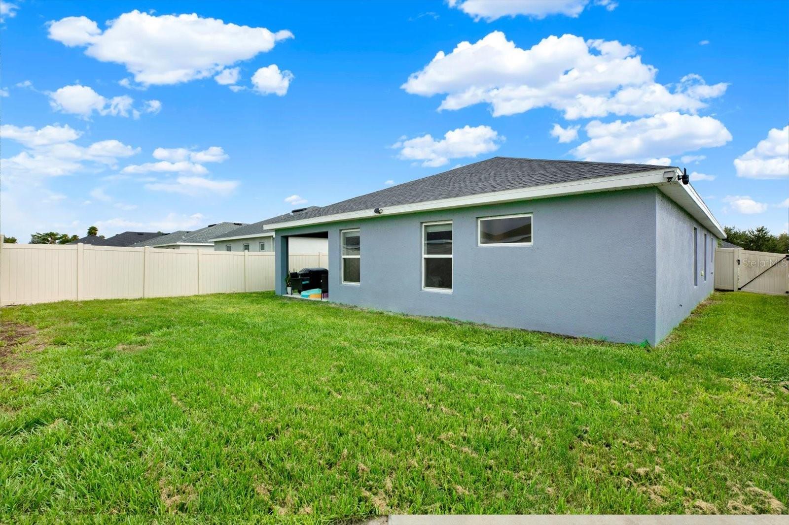 117 EAGLE SUMMIT DR — photo 43