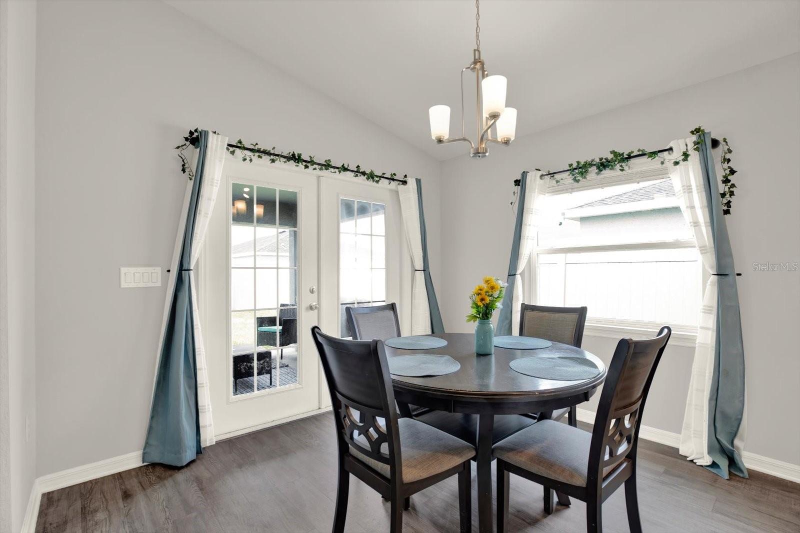 117 EAGLE SUMMIT DR — photo 12