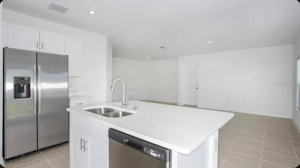 13317 COMMONS AVE — photo 5