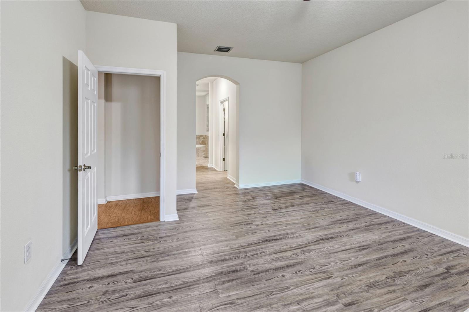2206 VIA CORTONA ST — photo 19