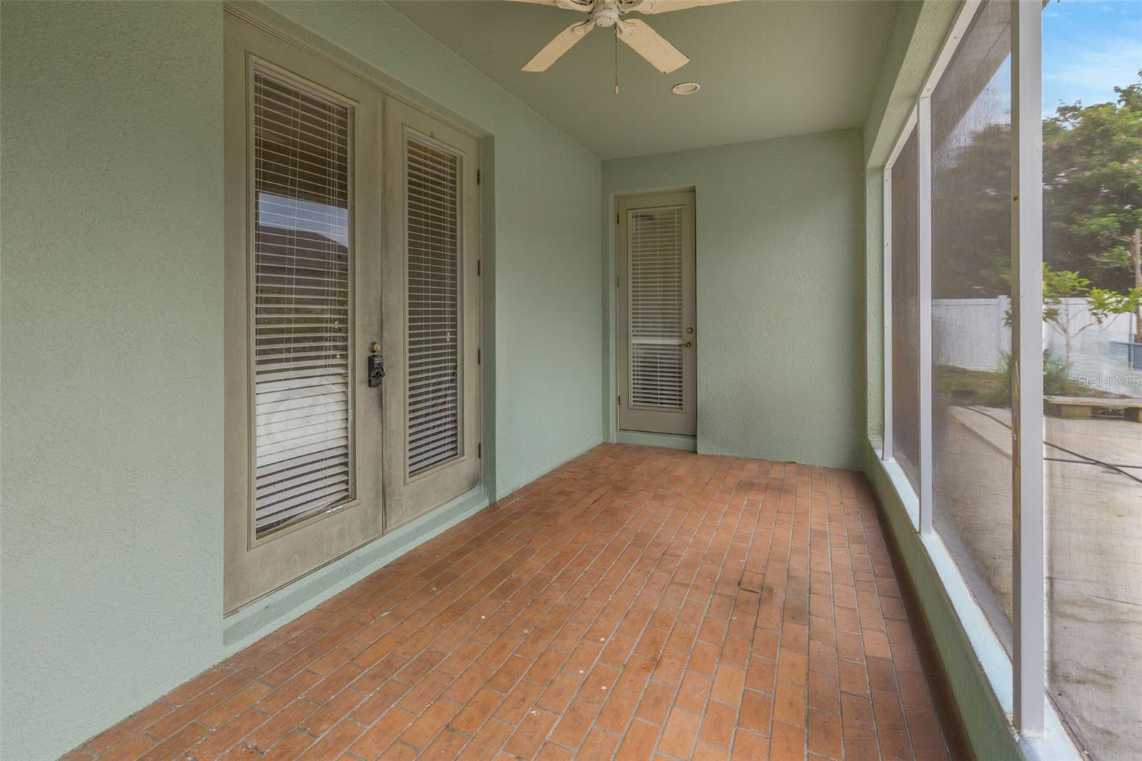 2206 VIA CORTONA ST — photo 33