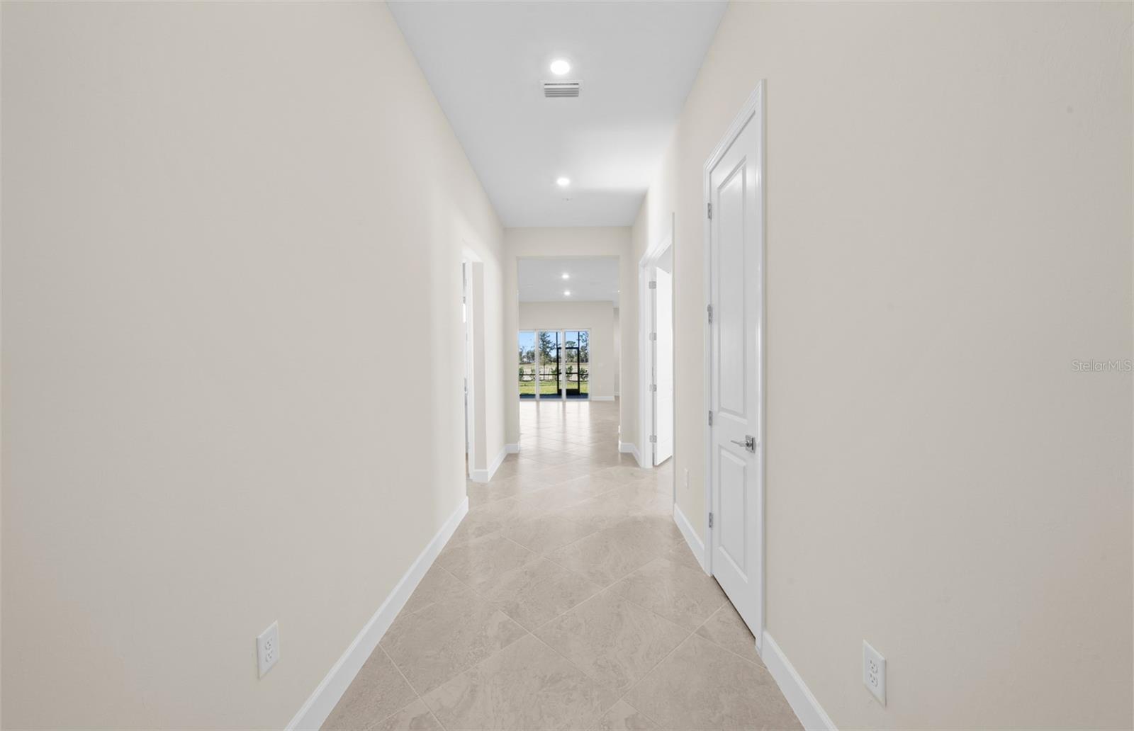 7621 FULHAM AVE — photo 13