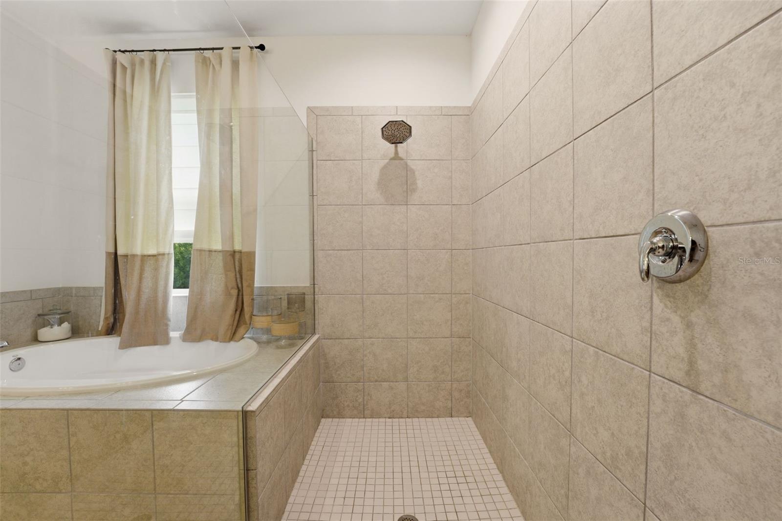 7857 REDONDA LOOP — photo 28