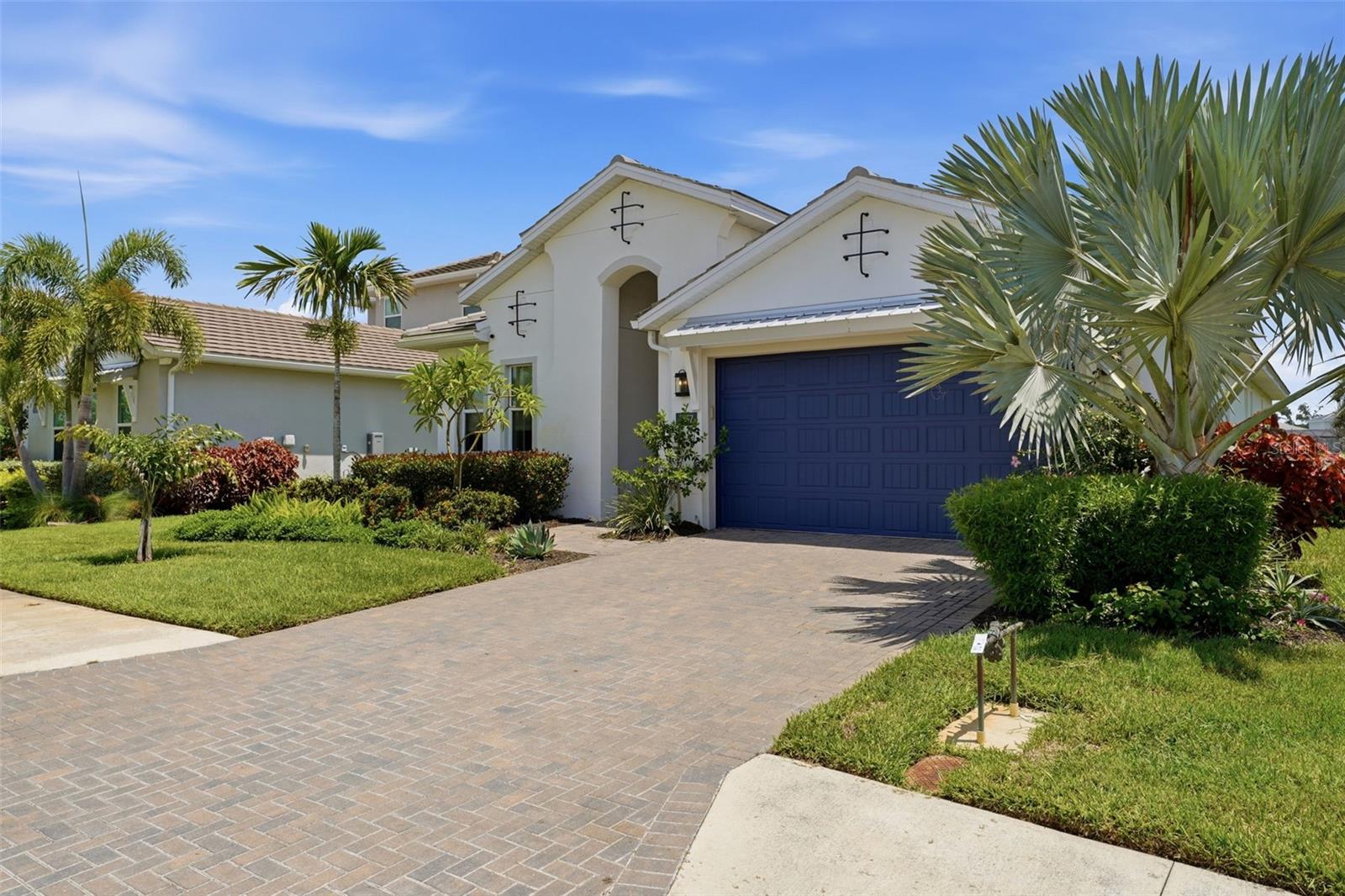 7857 REDONDA LOOP — photo 2