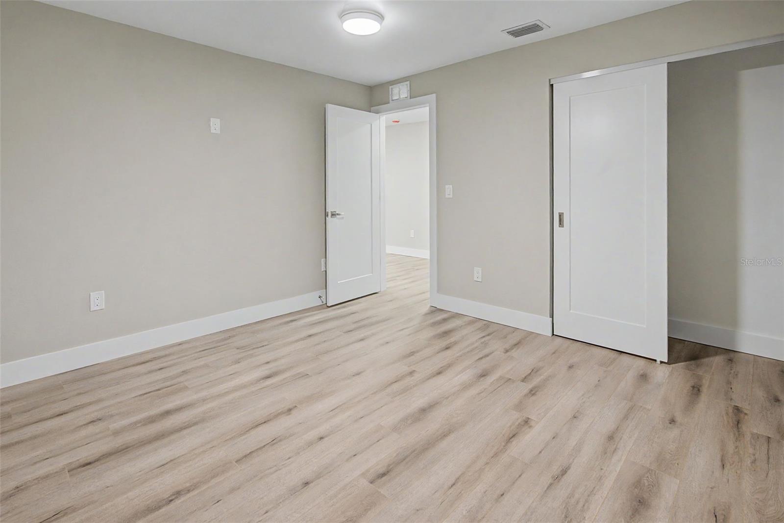 728 SPANISH MAIN DR — photo 38