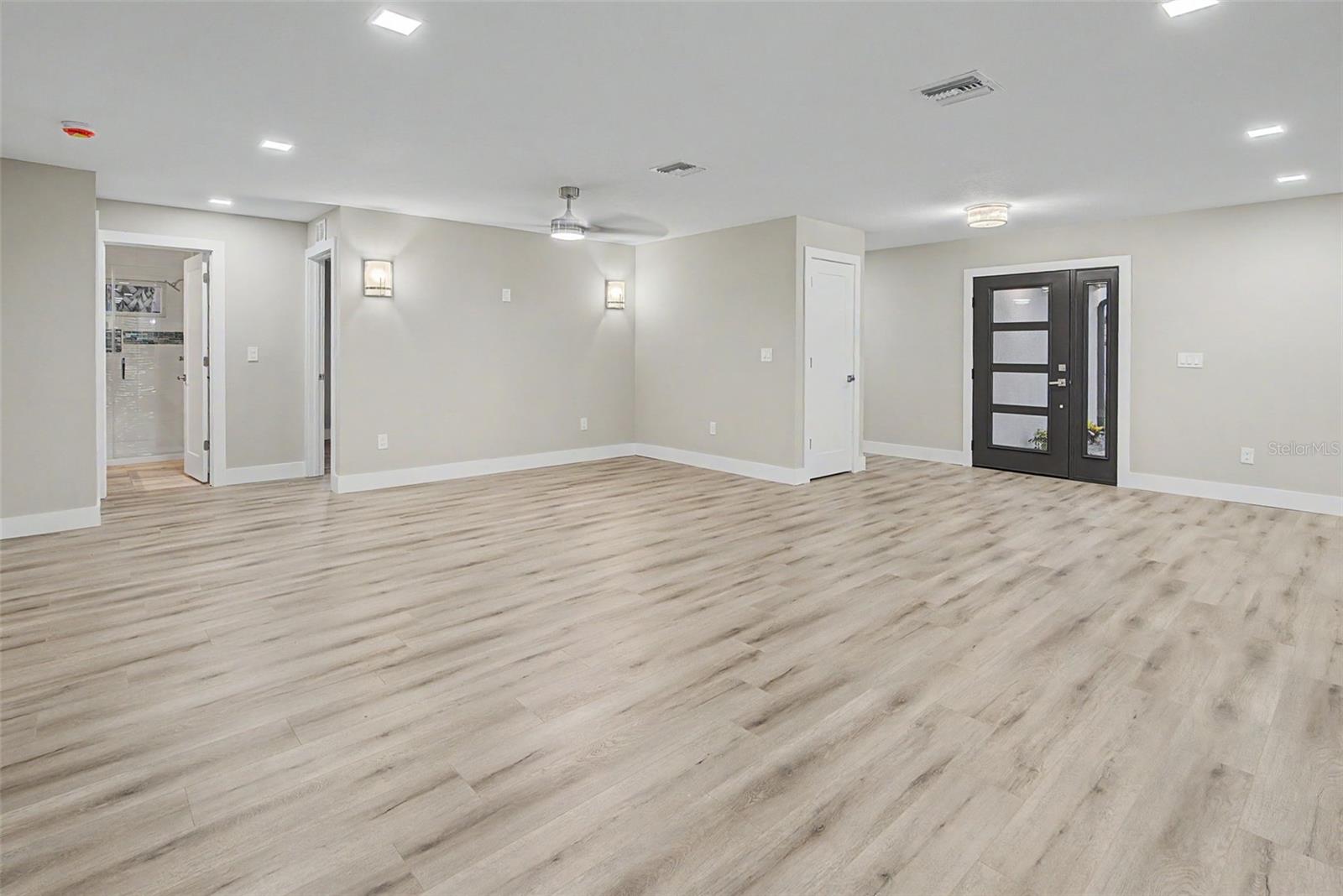 728 SPANISH MAIN DR — photo 41
