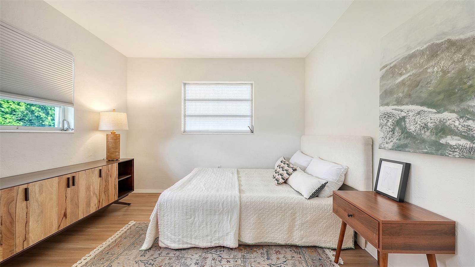 2719 TEMPLE ST — photo 30
