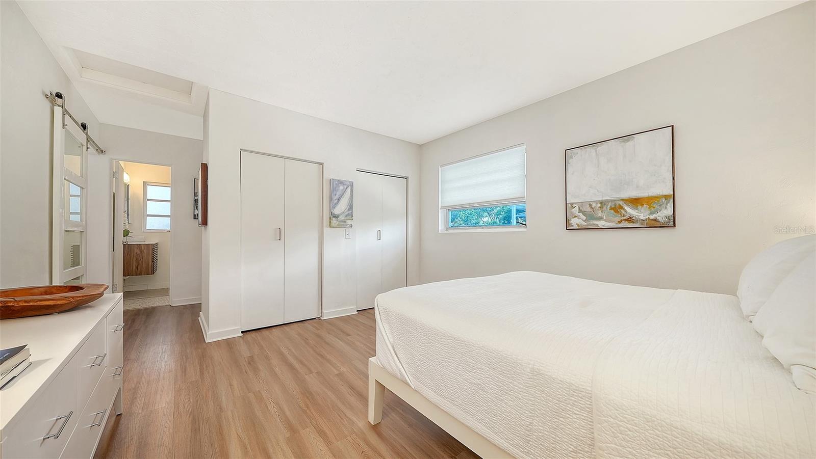 2719 TEMPLE ST — photo 22