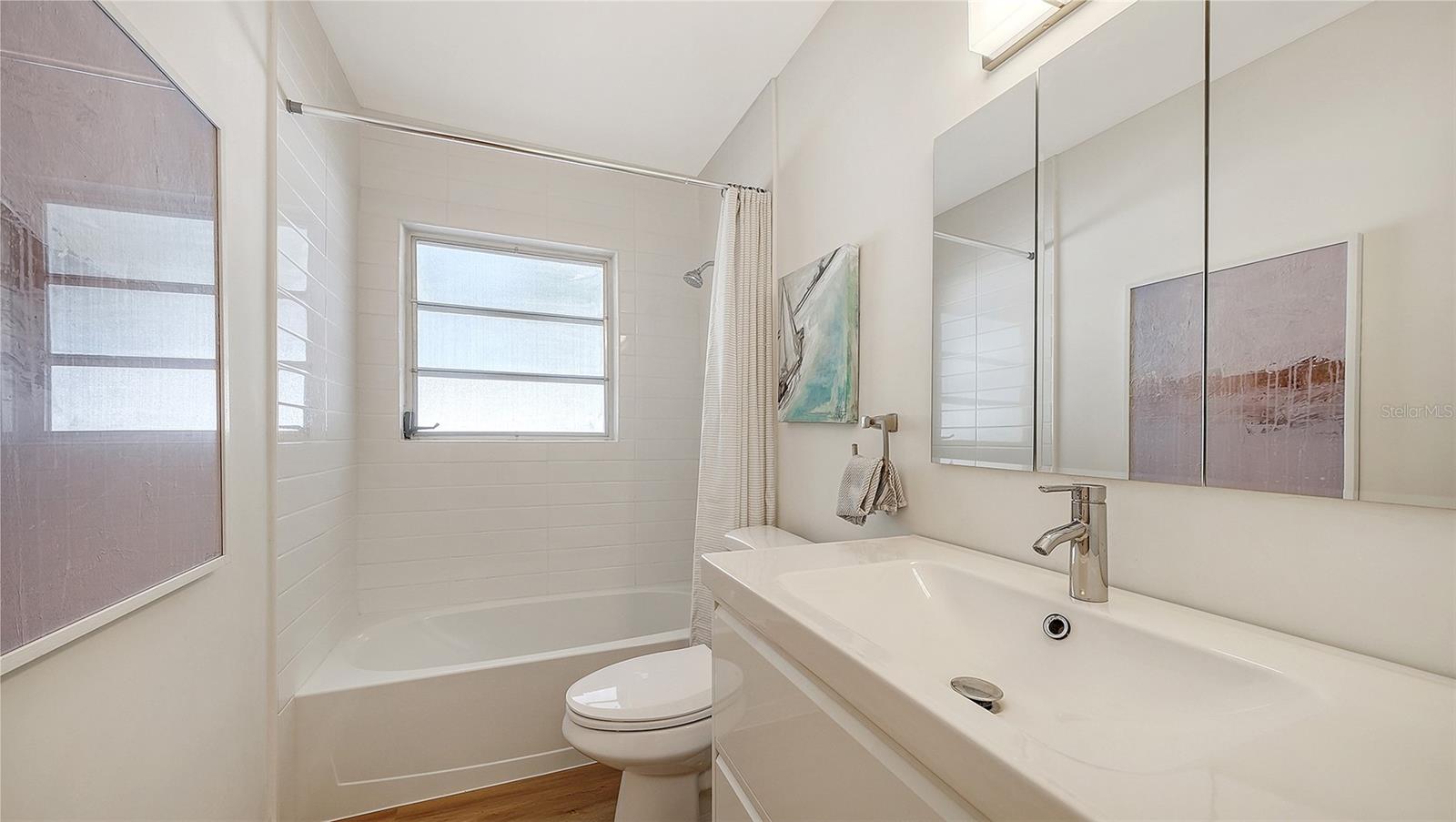 2719 TEMPLE ST — photo 28