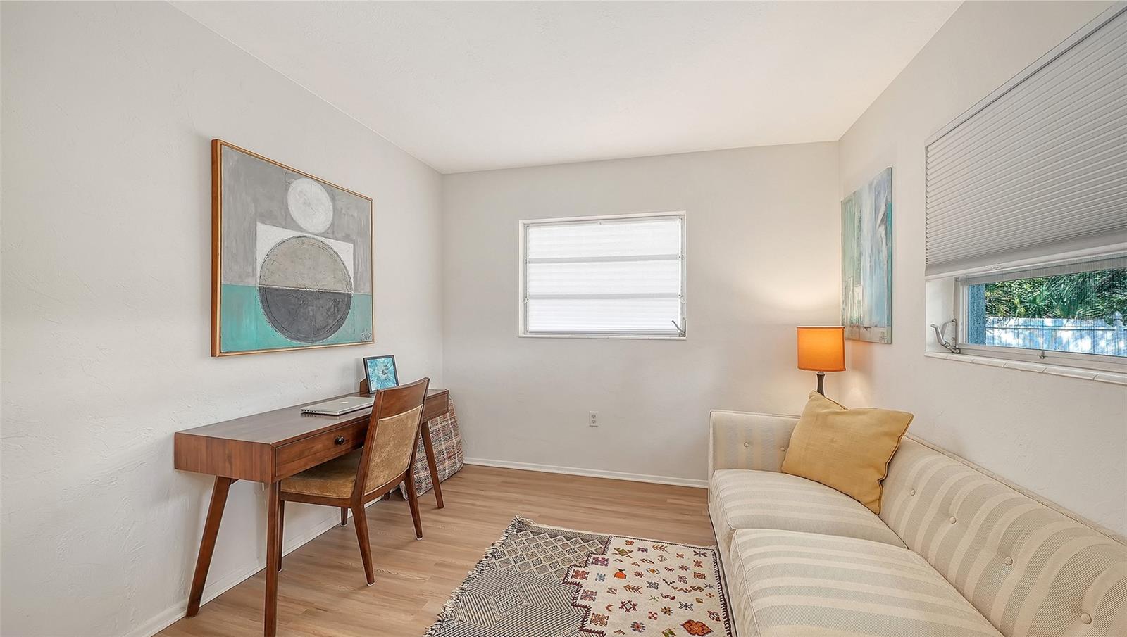 2719 TEMPLE ST — photo 26