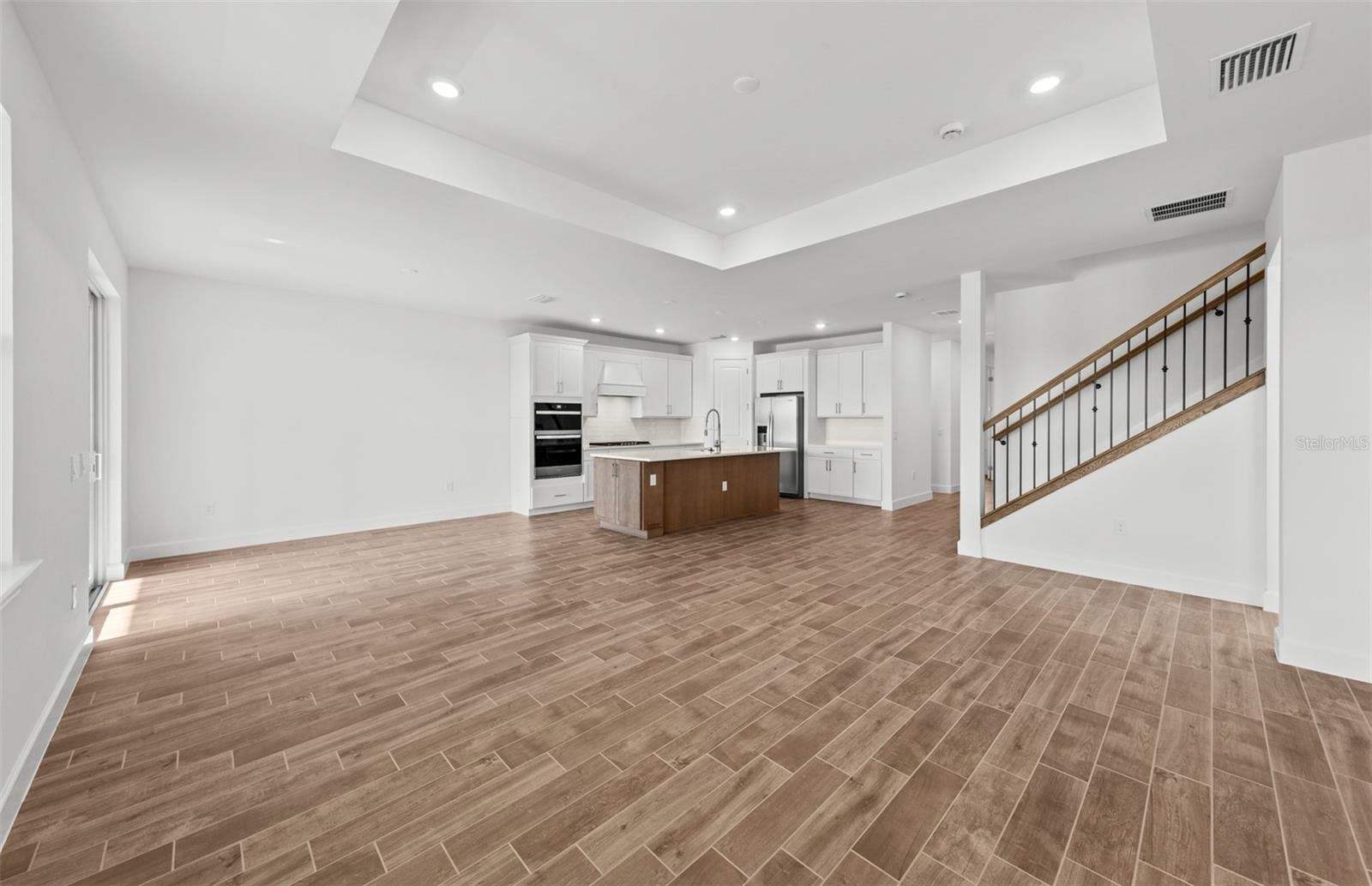 7617 FULHAM AVE — photo 21